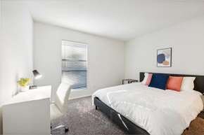 Northcliffe 404 I Fully Furnished 1 Bedroom 1bth